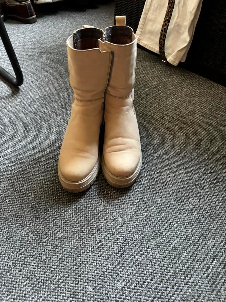 Chelsea cellini boots maat 39, beige, Ophalen of Verzenden, Zo goed als nieuw, Beige