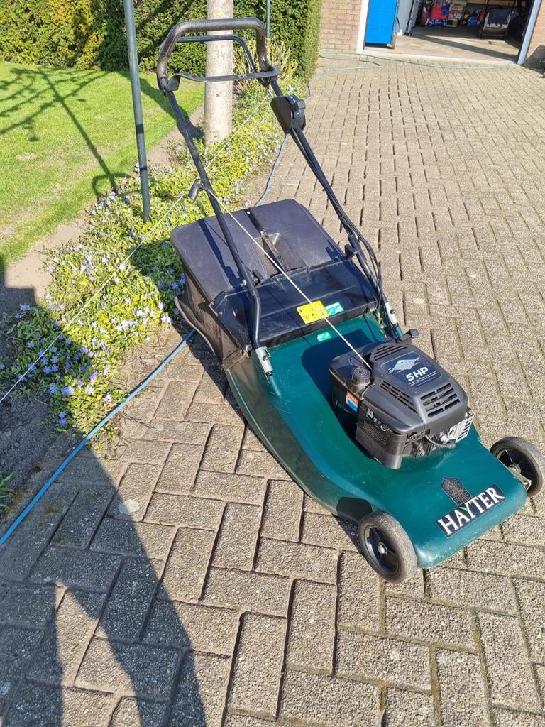 Nette hayter 53  gazonmaaier met aandrijving, Ophalen