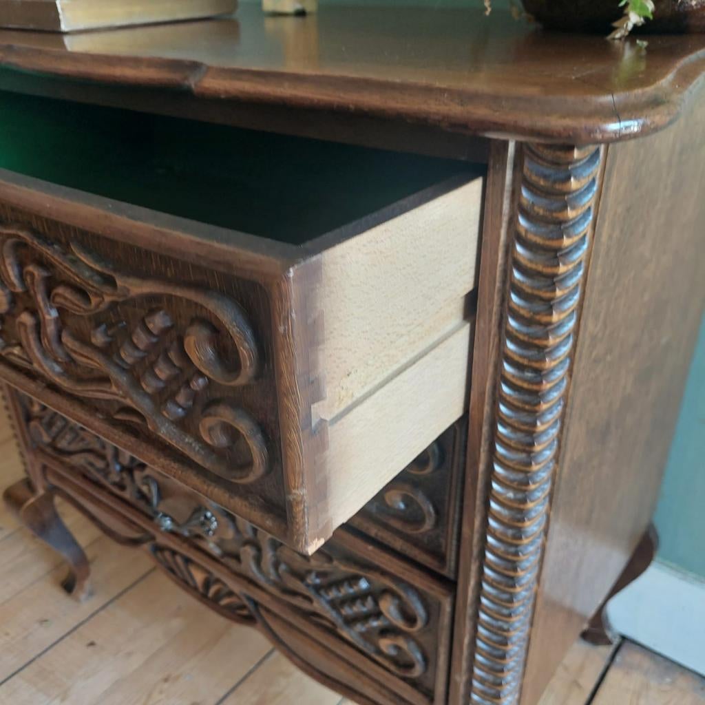 Lucky Vintage Franse brocante ladekast met houtsnijwerk, Ophalen, Gebruikt, ., 50 tot 100 cm