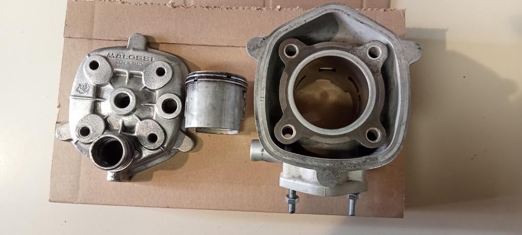 80 cc malossi cilinder derbi OT, Fietsen en Brommers, Brommeronderdelen | Algemeen, Zo goed als nieuw, Cilinder, Ophalen