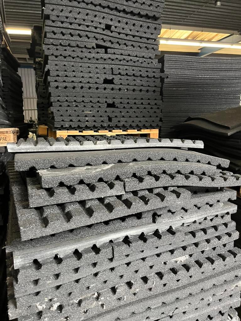 Rubberen snij mat matten 4 cm dik tegels, Rubberen, Matten, Rest