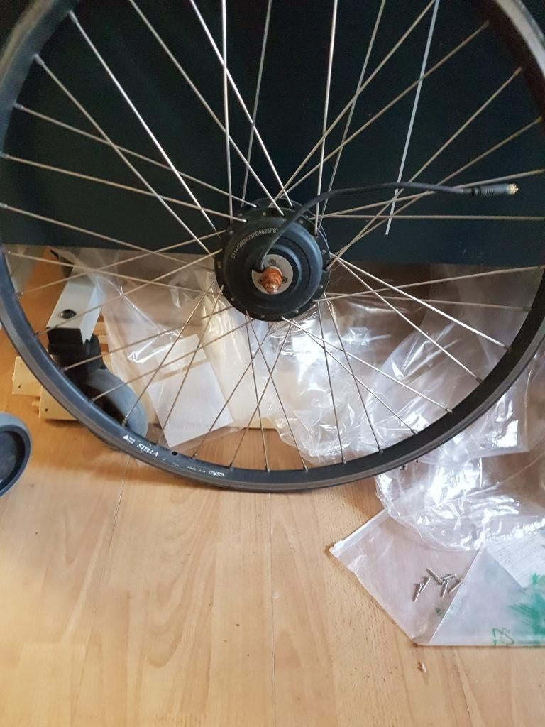voorwielmotor stella, Ophalen, Zo goed als nieuw, Elektrische fiets, Motor