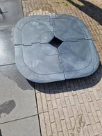 Parasolvoet tegels, Ophalen