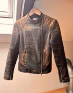 Stoer jeans jack / motorjack CLOSED (XS) - perfect in lente, Kleding | Dames, Jassen | Zomer, Ophalen of Verzenden, Zo goed als nieuw
