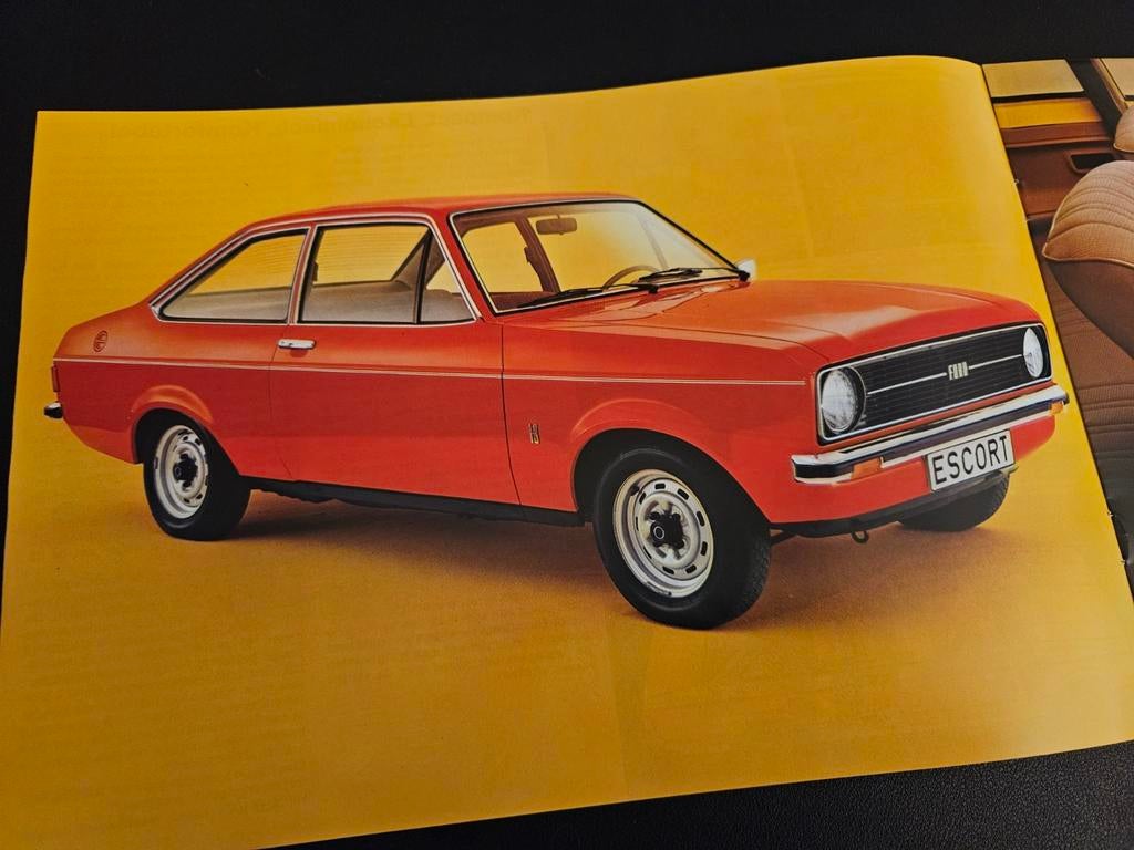 Brochure Ford Escort 1975, Ophalen of Verzenden, Zo goed als nieuw, Ford
