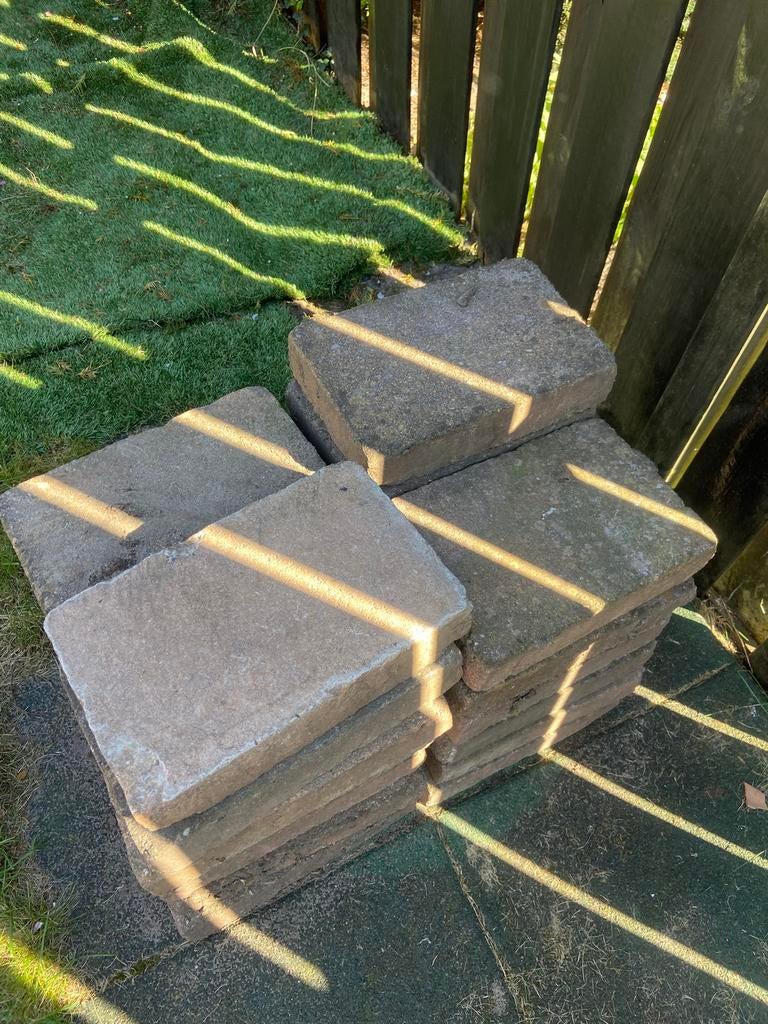 Gratis tegels afhalen hilversum, Tuin en Terras, Ophalen, Gebruikt, Beton, Terrastegels