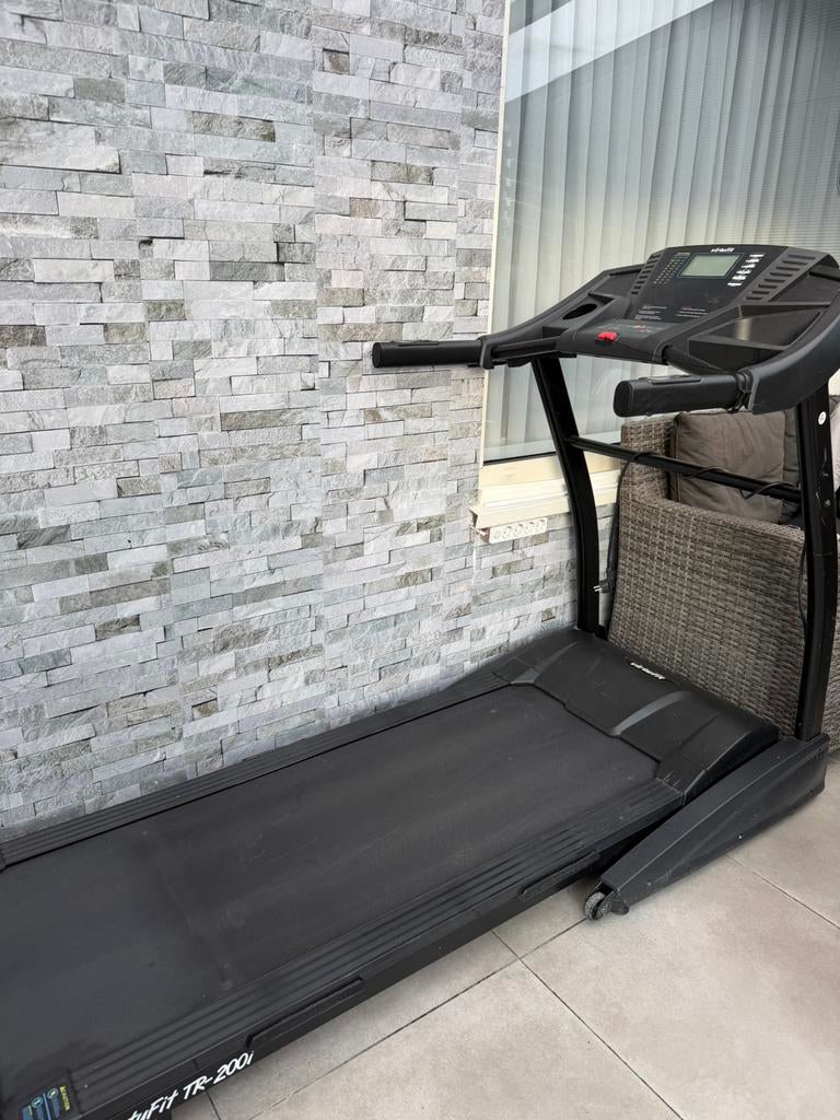 VirtuFit TR-200i Loopband, Ophalen, Zo goed als nieuw, Metaal, Loopband