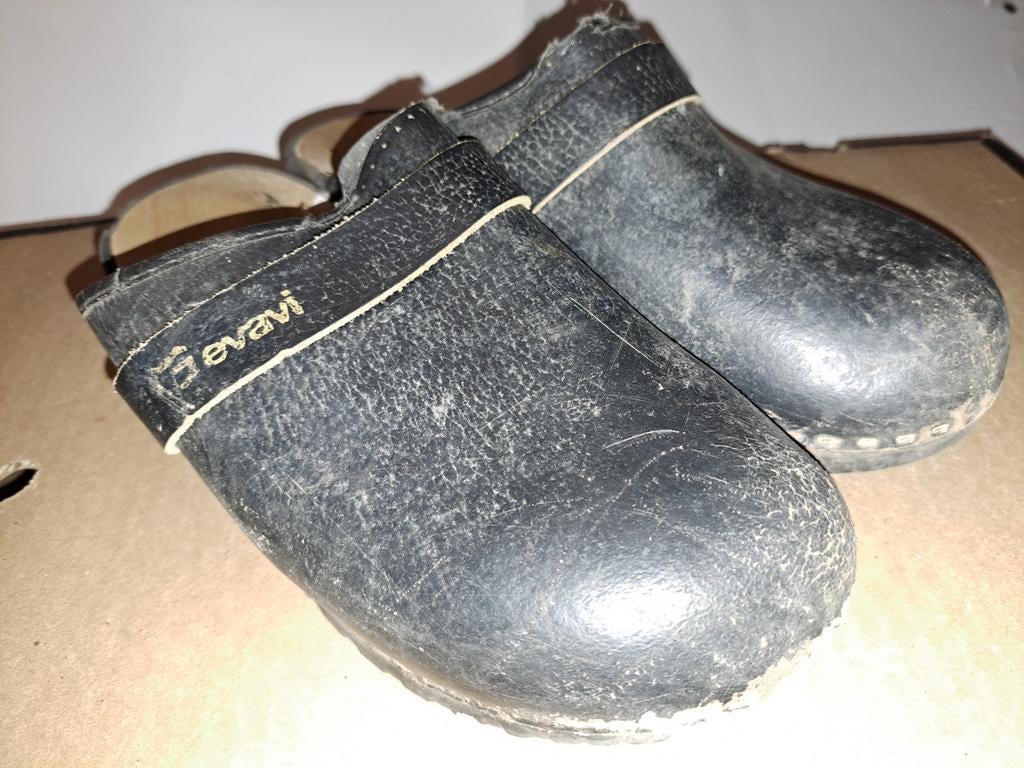 Zwarte Gevavi klompen 1 werk maat 42 Kleine gebruikssporen, Kleding | Heren, Schoenen, Ophalen, Klompen, Zwart, Gedragen