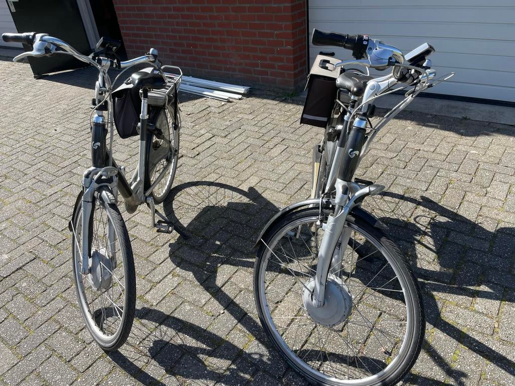 2 elektrische fietsen van ouder stel, compleet met laders, Ophalen, Gebruikt, Minder dan 30 km per accu, Sparta