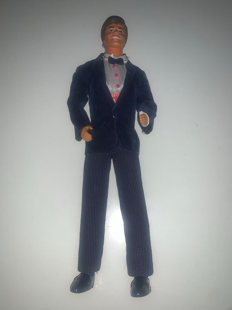 Vintage Ken pop in smoking Mattel 1968, Ophalen of Verzenden, Gebruikt, Barbie