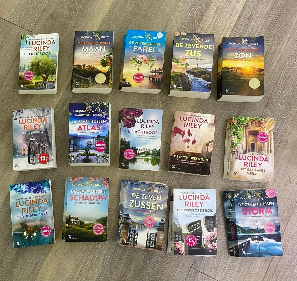 Lucinda Riley boeken, Ophalen of Verzenden, Gelezen, Nederland