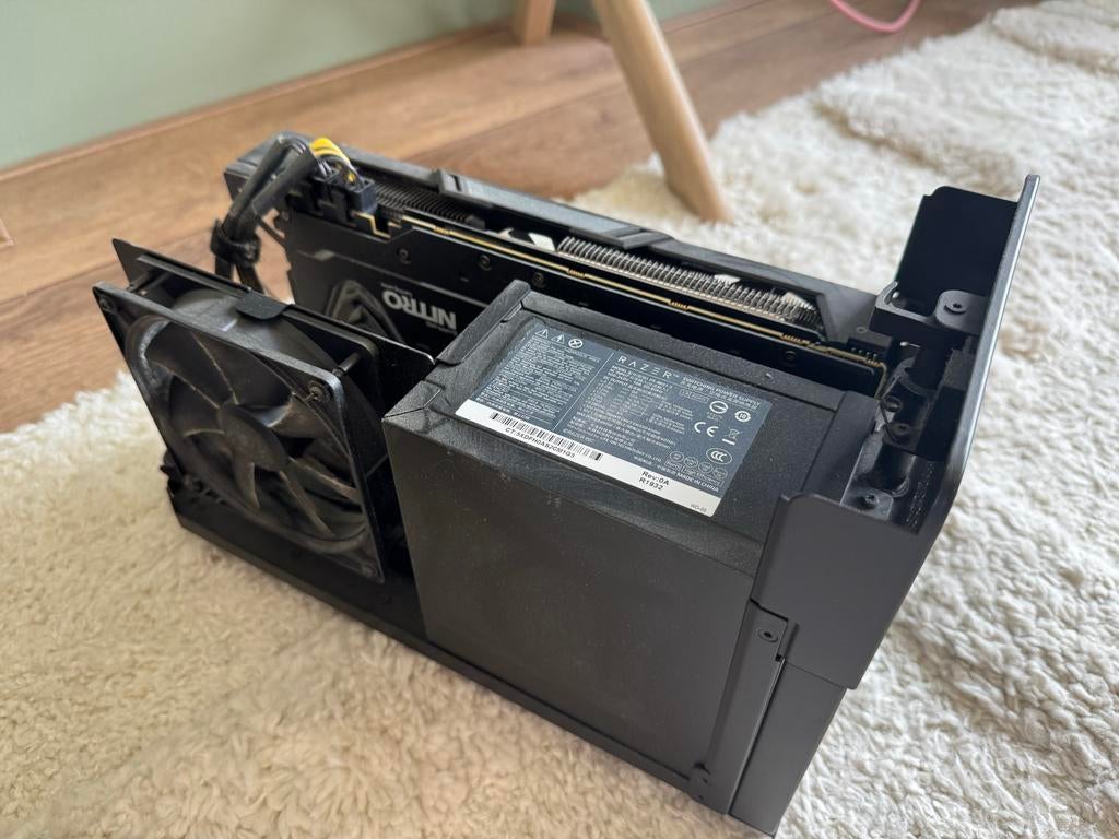 Sapphire RX Vega 64 eGPU met Razer Core X behuizing, Computers en Software, Videokaarten, Gebruikt, AMD, Overige typen, Overige soorten