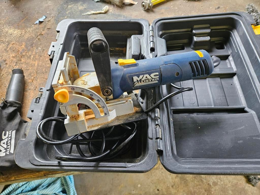 Vlakfrees Mac Allister met afzuiging een keer gebruikt, Ophalen of Verzenden, Zo goed als nieuw