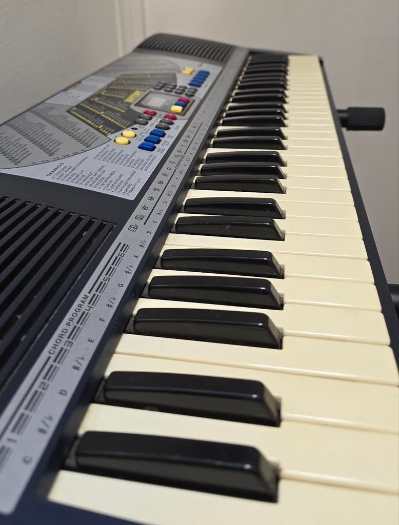 Bontempi Keyboard met standaard - Gebruikt, Muziek en Instrumenten, Keyboards, Overige merken, Ophalen of Verzenden, Met standaard