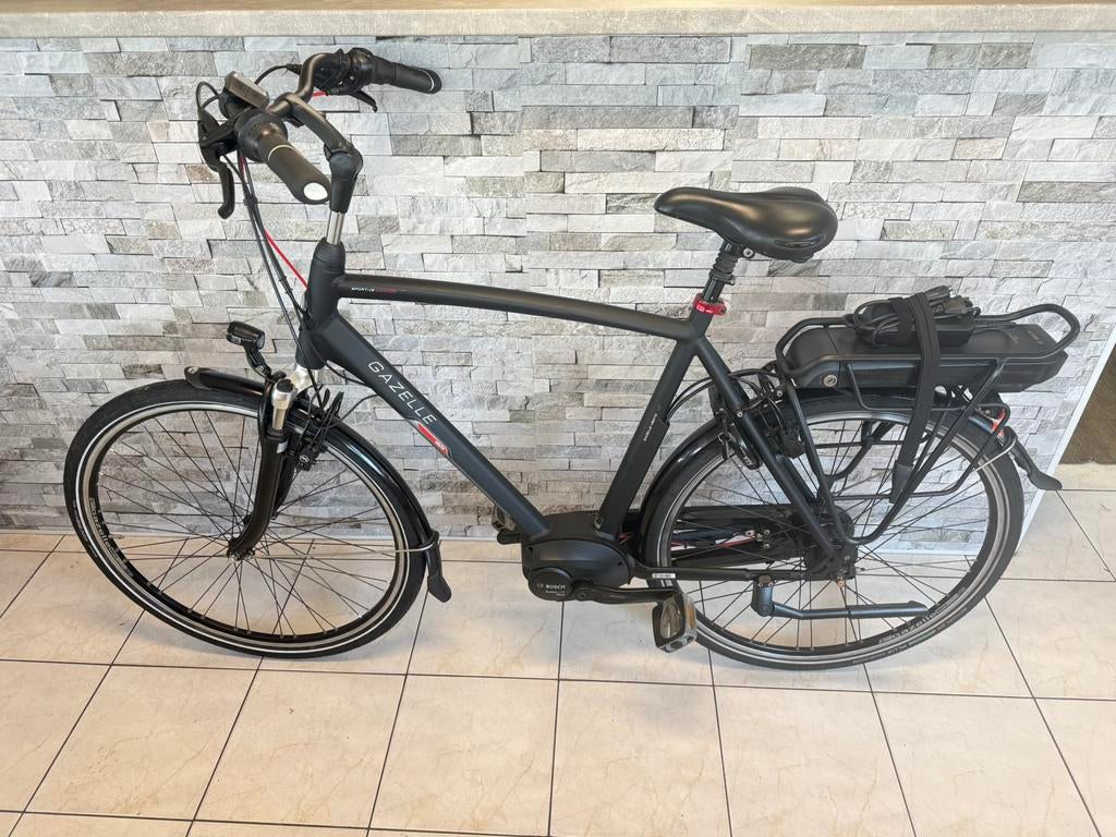 E-Bike Gazelle Vento H61cm. Bosch Activr Line Middenmotor.
