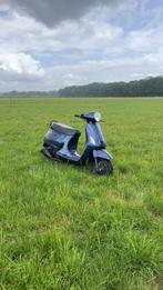 Agm scooter en extra blok, Ophalen, Gebruikt