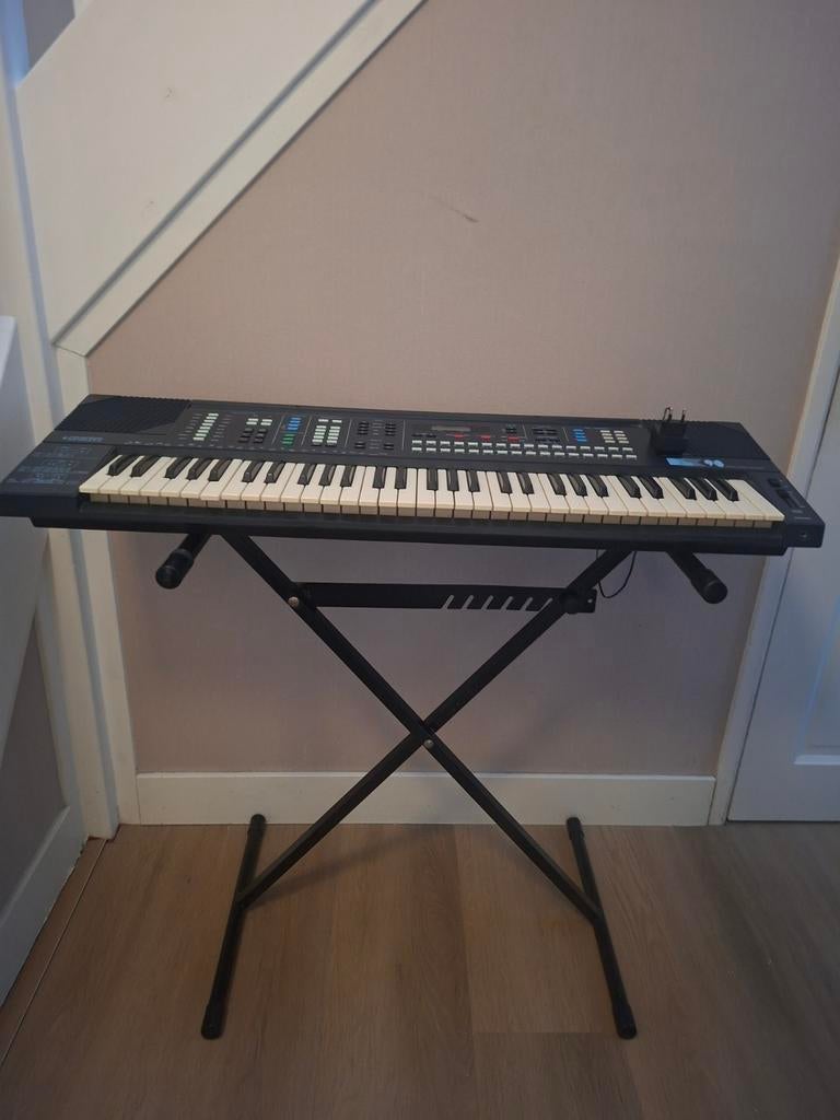 GEM Digital Stereo Keyboard DSK 90 - Vintage Synthesizer, Muziek en Instrumenten, Keyboards, Ophalen, Gem, Met standaard, 61 toetsen