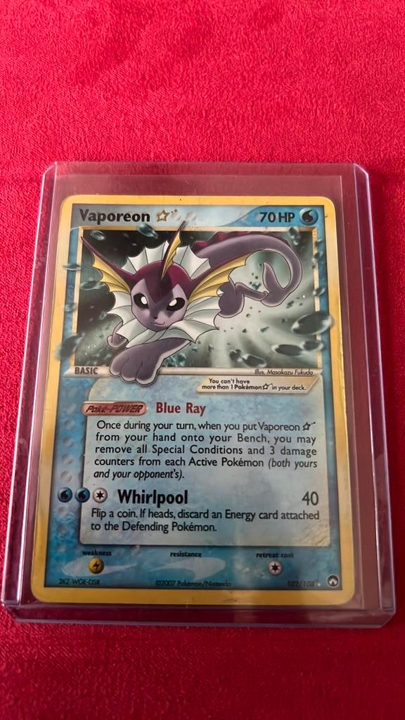 Vaporeon Gold Star – EX Power Keepers, Hobby en Vrije tijd, Verzamelkaartspellen | Pokémon, Zo goed als nieuw, Ophalen of Verzenden