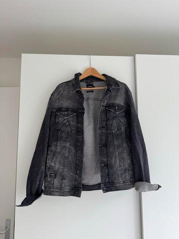 Chasin Zwarte Spijkerjas - Zo Goed Als Nieuw beschikbaar voor biedingen