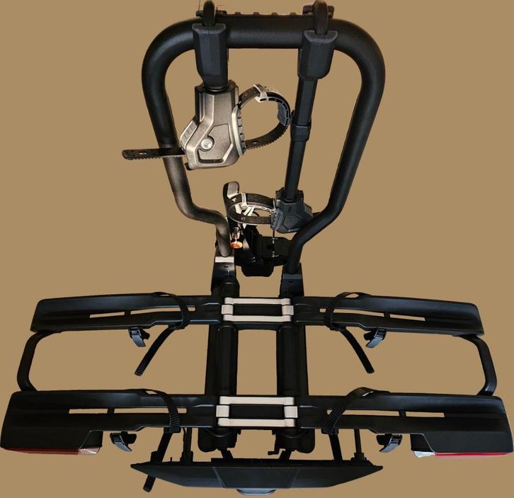 Huren, Thule Easyfold 3 XT2 Fietsendrager(nieuwste model), Auto diversen, Fietsendragers, Nieuw, Trekhaakdrager, 2 fietsen, Brede banden