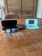 Nintendo DS Lite (cyan kleur), Spelcomputers en Games, Spelcomputers | Nintendo DS, Met games, Gebruikt, Blauw, Ophalen of Verzenden