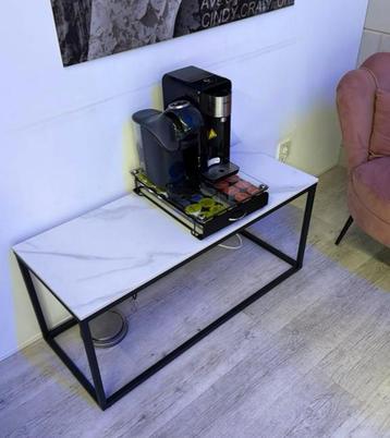 Tafel marmer steen beschikbaar voor biedingen