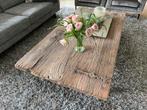Salontafel oud eiken met metalen sleevoet., Huis en Inrichting, Tafels | Salontafels, Ophalen, Landelijk, Hotel-chic, Tijdloos.