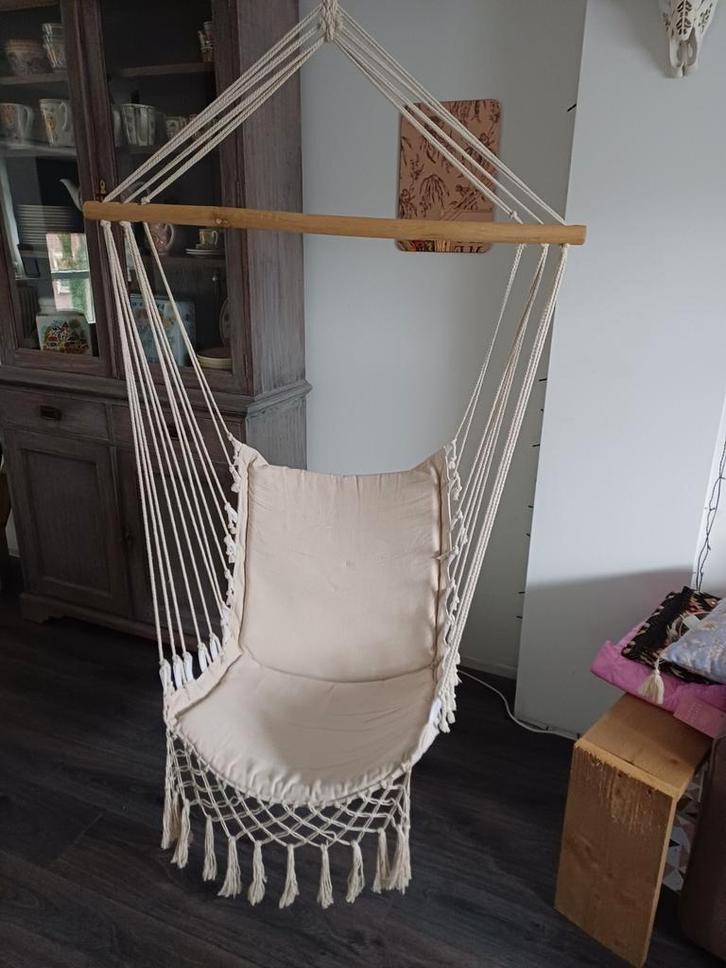 Hangstoel Creme Macramé - Binnen/Buiten, Huis en Inrichting, Stoelen, Zo goed als nieuw, Eén, Stof, Wit, Ophalen of Verzenden