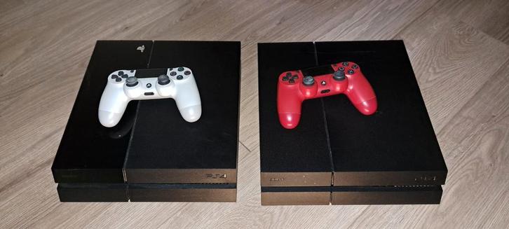 PlayStation 4 - 2x Console + 2x Controllers, Spelcomputers en Games, Spelcomputers | Sony PlayStation 4, Gebruikt, Original, 500 GB