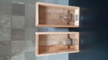 Decoratie hout met glas 2 stuks beschikbaar voor biedingen