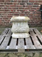 Antieke zandstenen zuil, Ophalen