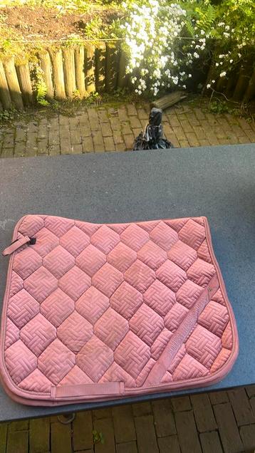 Gloednieuw Roze QHP dekje te koop DRESS