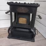 Antieke Franse "Flamme Bleue" kachel., Ophalen