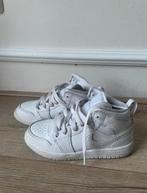 Witte Nike Air Jordan kinderschoenen maat 29, Kinderen en Baby's, Kinderkleding | Schoenen en Sokken, Ophalen of Verzenden, Zo goed als nieuw