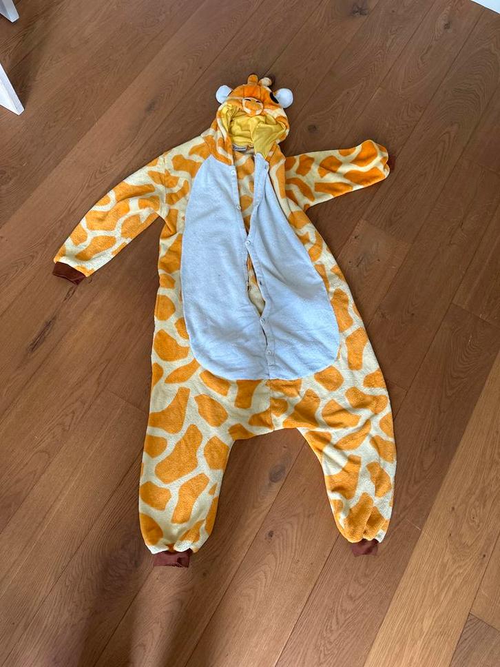 Giraffe Onesie maat xs-s, Kinderen en Baby's, Carnavalskleding en Verkleedspullen, Gebruikt, Jongen of Meisje, 146 t/m 152, Ophalen of Verzenden