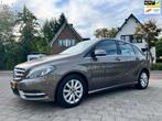 Mercedes-Benz B-klasse 180 Ambition Autom Xenon Leder Ecc Na, Euro 5, 4 cilinders, 122 pk, 17 km/l