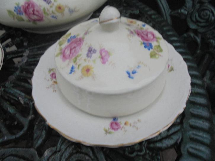 MOSA botervloot met bloemboeket met licht roze roos + meer, Antiek en Kunst, Antiek | Servies los, Ophalen of Verzenden