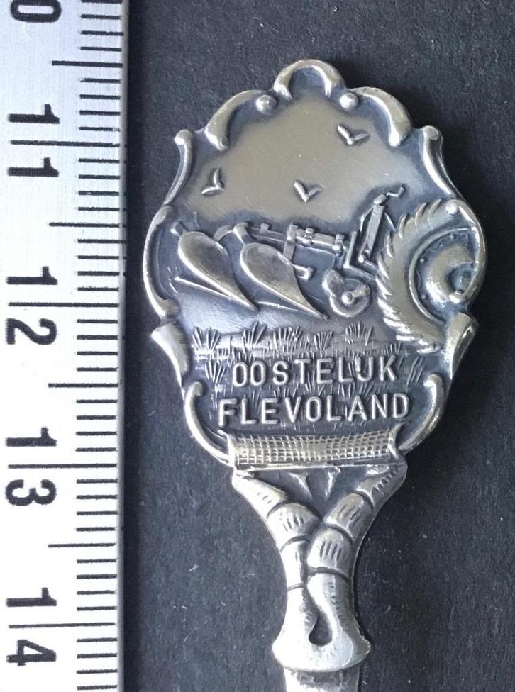 lepel, Oostelijk Flevoland, tractor met ploeg (E5, Verzamelen, Overige Verzamelen, Gebruikt, Verzenden