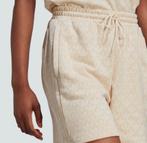 Adidas jogging short maat 38 (M), Kleding | Dames, Broeken en Pantalons, Maat 38/40 (M), Kort, Adidas, Beige