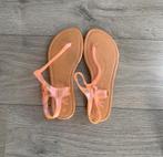 Platte roze/koraal sandalen teen - maat 38 nieuw/ongedragen, Atmosphere, Overige typen, Nieuw, Ophalen of Verzenden