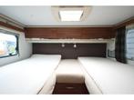 Adria Coral halfintegraal camper met enkele bedden en airco, Caravans en Kamperen, Campers, Luifel, Standaard zit, Koelkast, Bedrijf