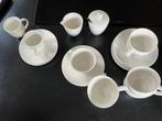 Vt wonen basic servies, Ophalen of Verzenden, Zo goed als nieuw, Overige stijlen, Kop(pen) en/of Schotel(s)