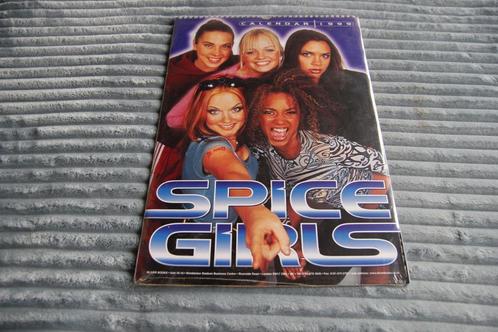 Spice Girls kalender 1999, Verzamelen, Muziek, Artiesten en Beroemdheden, Zo goed als nieuw, Ophalen of Verzenden