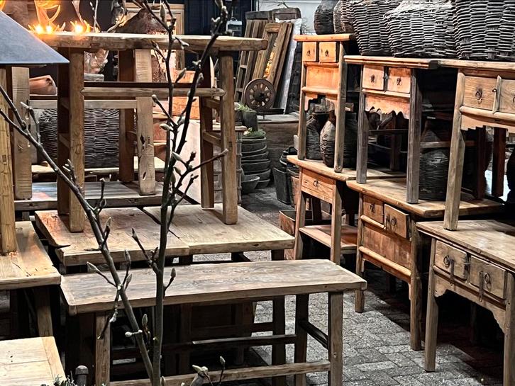 Originele oude Chinese sidetable met en zonder lade diverse, Huis en Inrichting, Tafels | Sidetables, Zo goed als nieuw, 25 tot 50 cm