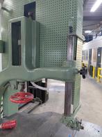 Vintage Lintzaagmachine, Ophalen