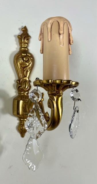 Vintage Frans bronzen wandlampje met kristallen glaspegels, Antiek en Kunst, Antiek | Lampen, Ophalen of Verzenden