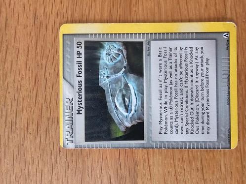 Mysterious Fossil Error, Hobby en Vrije tijd, Verzamelkaartspellen | Pokémon, Zo goed als nieuw, Losse kaart, Ophalen of Verzenden