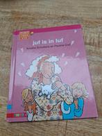 Juf is in luf - Anneke Scholtens, Ophalen of Verzenden, Zo goed als nieuw, Anneke Scholtens, Fictie algemeen