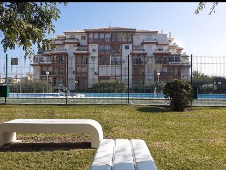 Torrevieja : meerdere appartementen te huur met 1 of 2 slpk, Vakantie, Vakantiehuizen | Spanje, Costa Blanca, Appartement, Aan zee