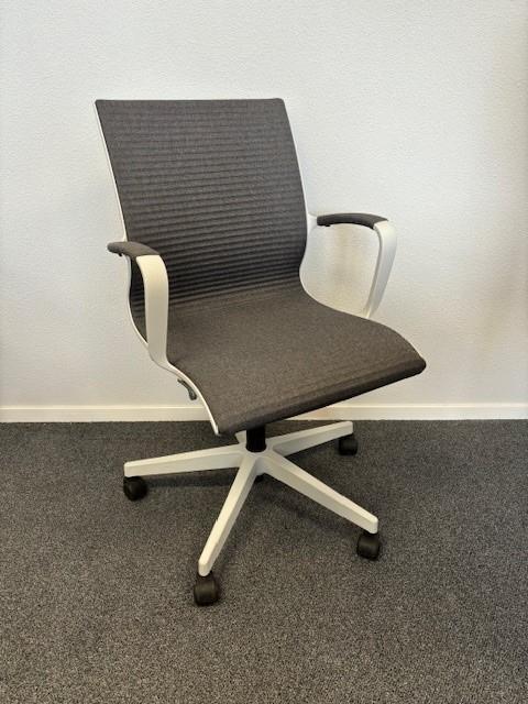 Bureau/vergaderstoel Soul Tecno ME02 (gebruikt) 2x, Huis en Inrichting, Bureaustoelen, Gebruikt, Bureaustoel, Ophalen of Verzenden